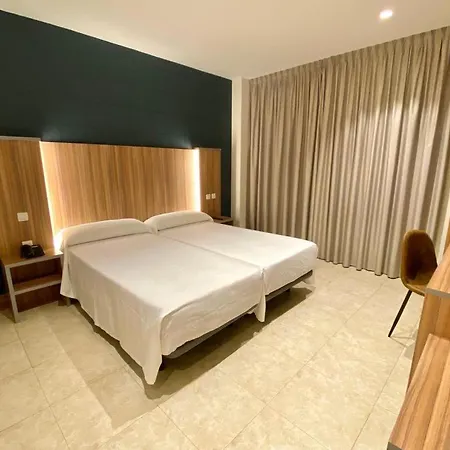 Camino Real Hotel 3*