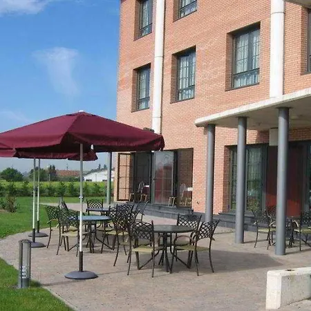 카미노 레알 3* Dueñas