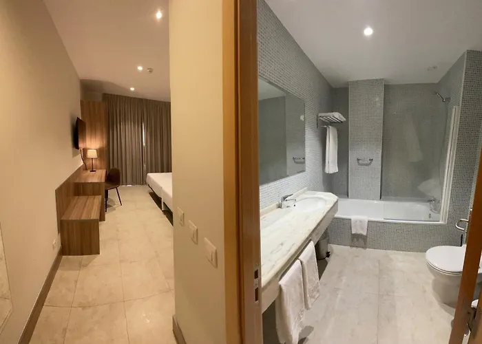 卡米诺里尔酒店 3*