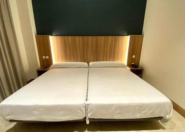 卡米诺里尔酒店 3*