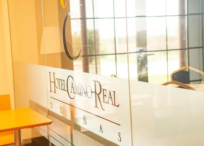 卡米诺里尔酒店 酒店