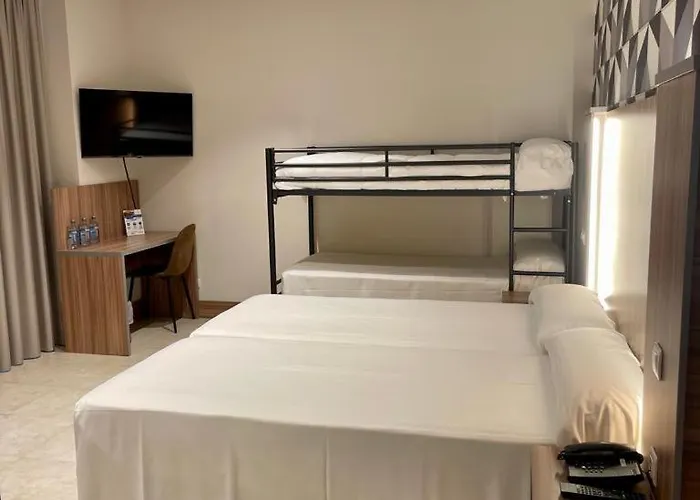 酒店 卡米诺里尔酒店 Dueñas