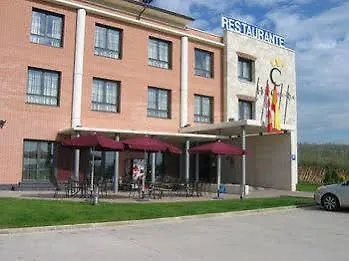 卡米诺里尔酒店 Dueñas