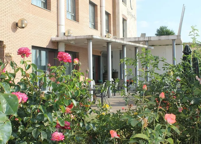 卡米诺里尔酒店 酒店